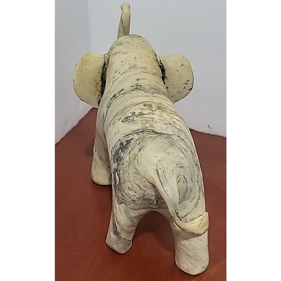 Elephant Figurine Crushed Oyster Shells Trunk Up Good luck Philippines - Picture 5 of 6